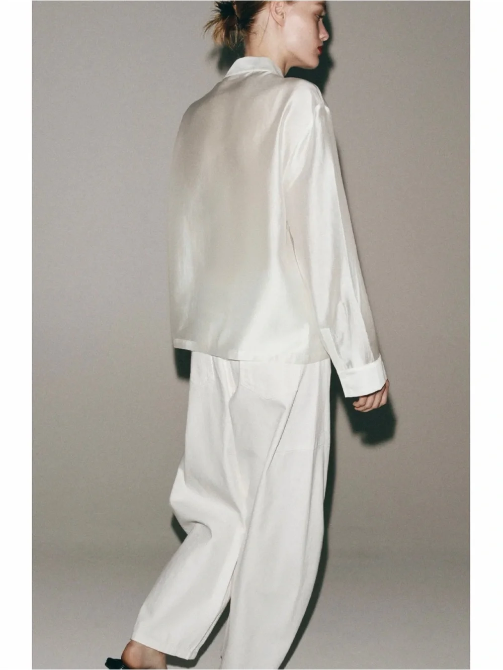 NWT Zara Satin Effect Fireman Clasp Mandarin-Collar Blouse size Medium - Picture 7 of 7